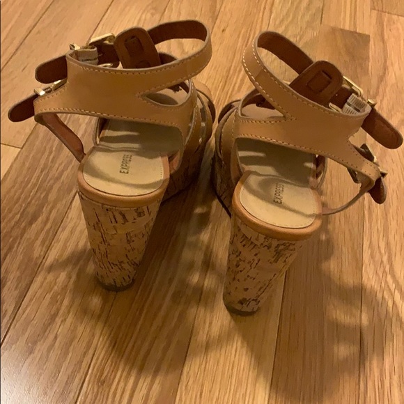 Wedge Shoes - Picture 2 of 5